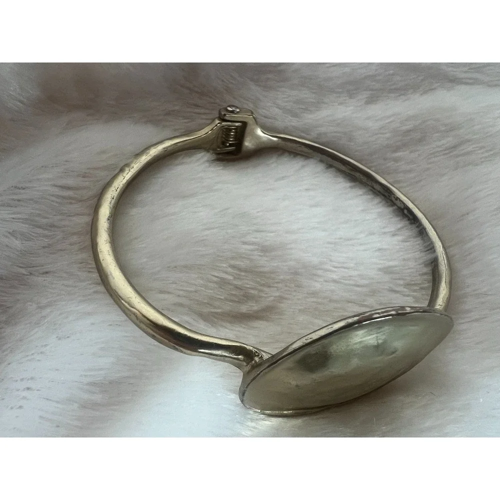 Hammered Gold‎ Tone Hinged Bangle Bracelet Dome Oval Modernist Statement